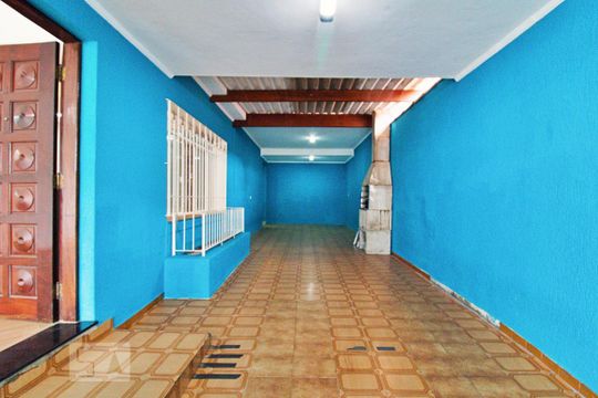 Garagem de casa à venda com 4 quartos, 193m² em Jardim Morro Verde, São Paulo