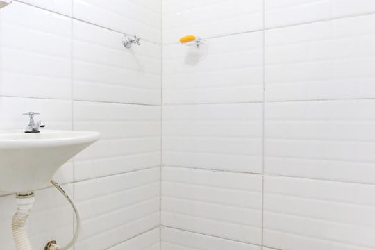 Banheiro de casa para alugar com 1 quarto, 70m² em Jardim Ismênia, São José dos Campos