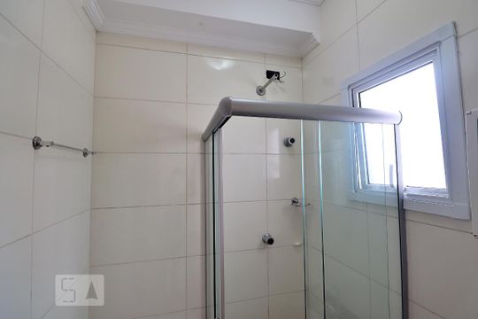 Banheiro de apartamento à venda com 2 quartos, 57m² em Vila Principe de Gales, Santo André