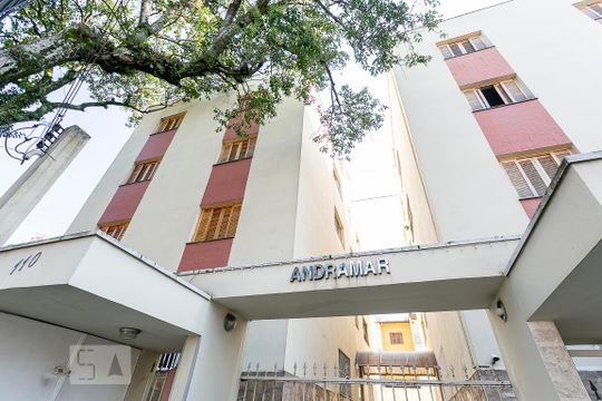 Fachada de apartamento para alugar com 2 quartos, 70m² em Vila Madalena, São Paulo