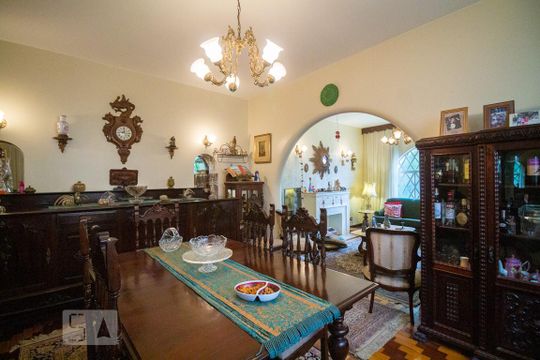 Sala 2 de casa para alugar com 3 quartos, 210m² em Vila Mariana, São Paulo
