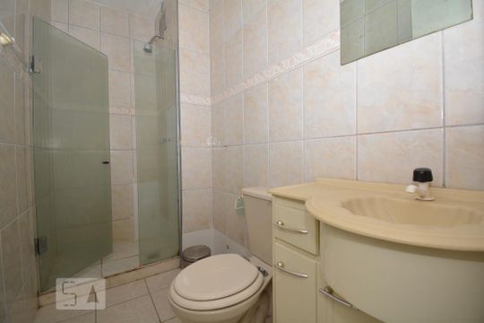Banheiro de apartamento à venda com 1 quarto, 60m² em Todos Os Santos, Rio de Janeiro