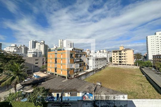 Sala - vista janela de apartamento para alugar com 2 quartos, 77m² em Jardim Las Palmas, Guarujá