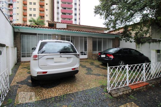 Fachada de casa à venda com 5 quartos, 220m² em Botafogo, Campinas