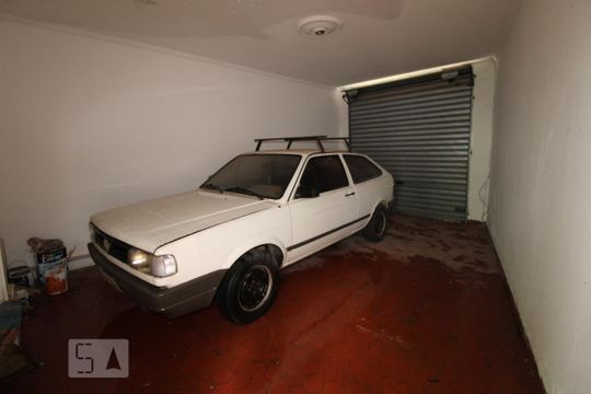 Garagem coberta de casa à venda com 5 quartos, 220m² em Botafogo, Campinas