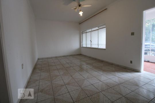 Casa à venda com 5 quartos, 220m² em Botafogo, Campinas