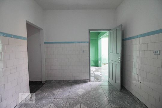 cozinha de casa à venda com 3 quartos, 120m² em Vila Dionisia, São Paulo