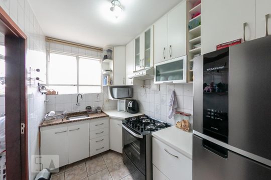Cozinha de apartamento à venda com 3 quartos, 67m² em Padre Eustáquio, Belo Horizonte