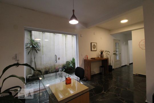 Sala 1 de casa para alugar com 3 quartos, 280m² em Campo Belo, São Paulo