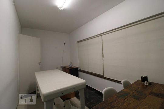 Sala 3 de casa para alugar com 3 quartos, 280m² em Campo Belo, São Paulo