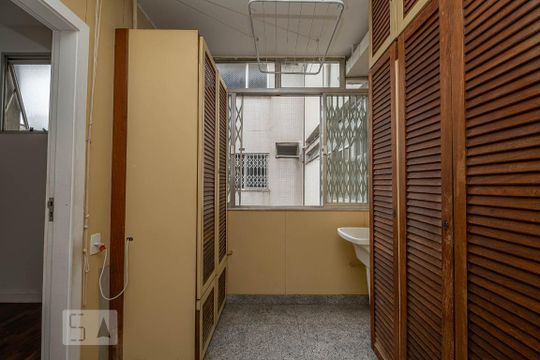 Área de Serviço de apartamento à venda com 4 quartos, 135m² em Tijuca, Rio de Janeiro