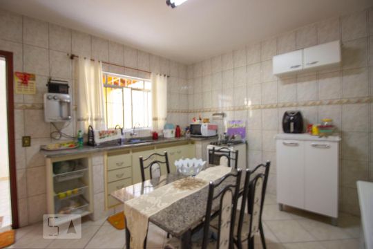 Cozinha de casa à venda com 3 quartos, 260m² em Jardim das Palmeiras, Várzea Paulista