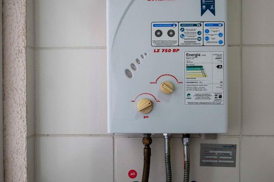 Cozinha e Área de Serviço de apartamento para alugar com 2 quartos, 65m² em Vila Avelina, Nova Iguaçu