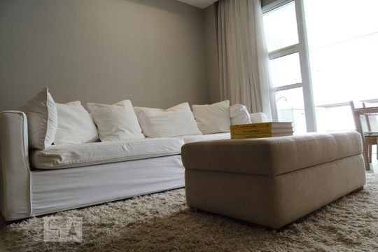 Sala  de apartamento para alugar com 2 quartos, 99m² em Jacarepaguá, Rio de Janeiro