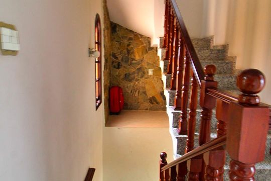 Escada de casa à venda com 3 quartos, 284m² em Parque Erasmo Assunção, Santo André