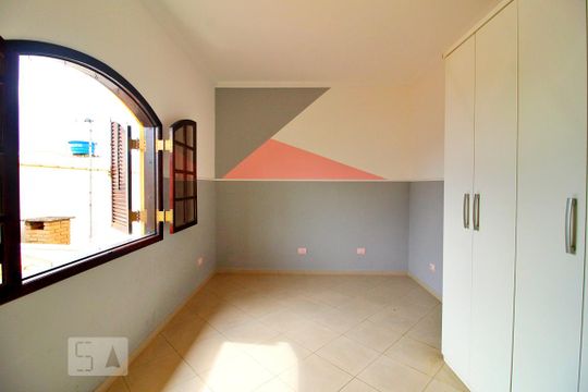 Quarto 3 de casa à venda com 3 quartos, 284m² em Parque Erasmo Assunção, Santo André