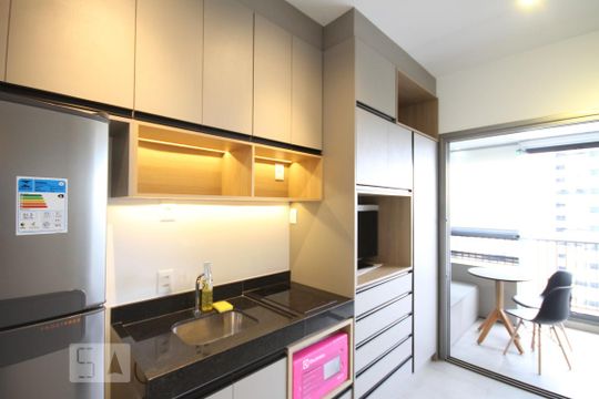Studio de kitnet/studio para alugar com 1 quarto, 25m² em Liberdade, São Paulo