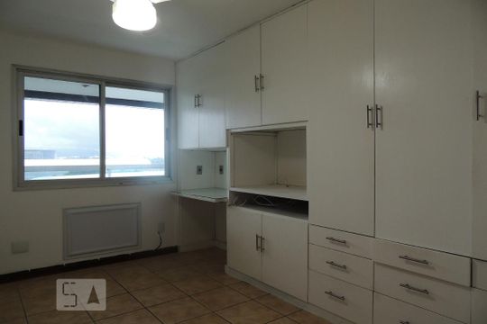 Quarto 1 - Armários de apartamento para alugar com 3 quartos, 98m² em Jacarepaguá, Rio de Janeiro