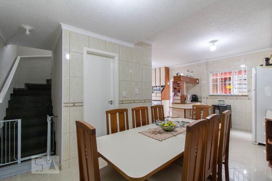 Copa de casa à venda com 5 quartos, 198m² em Jardim Guanca, São Paulo
