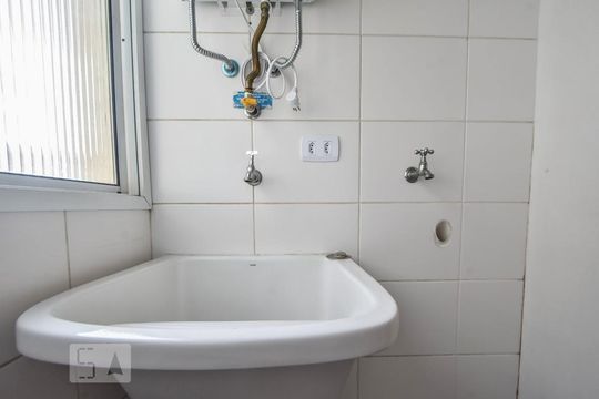 Lavanderia  de apartamento para alugar com 2 quartos, 55m² em Cidade Monções, São Paulo