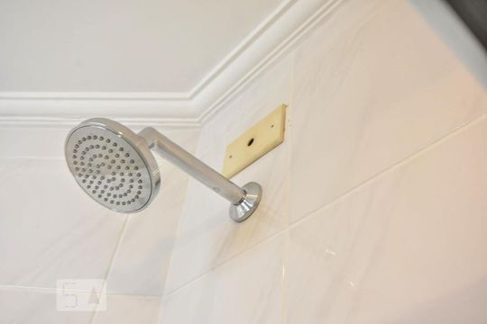 Banheiro 02 de apartamento para alugar com 2 quartos, 55m² em Cidade Monções, São Paulo