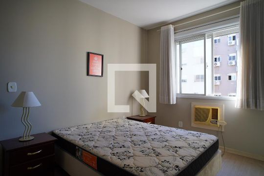 Quarto 2 de apartamento à venda com 2 quartos, 65m² em Harmonia, Canoas