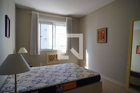 Quarto 2 de apartamento à venda com 2 quartos, 65m² em Harmonia, Canoas
