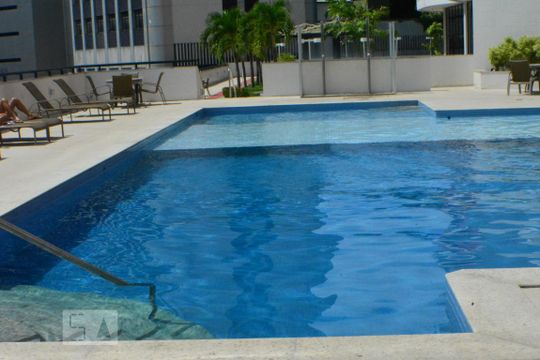 Área comum Piscina de kitnet/studio para alugar com 1 quarto, 50m² em Caminho das Árvores, Salvador