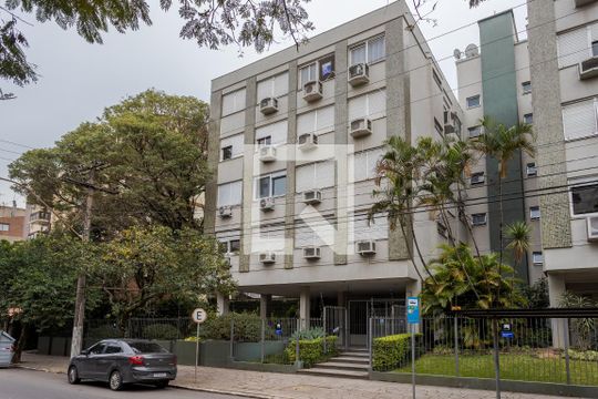 Fachada do bloco de apartamento para alugar com 2 quartos, 80m² em Petrópolis, Porto Alegre