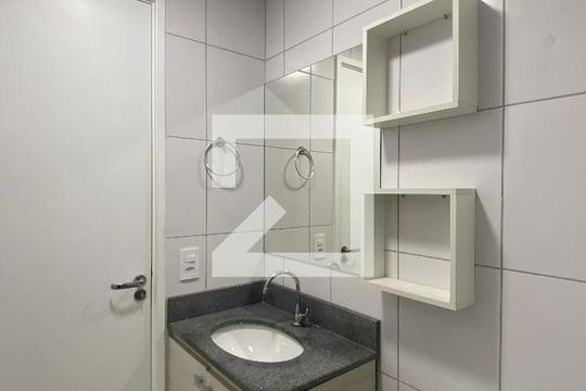Banheiro de apartamento à venda com 2 quartos, 39m² em Vila Invernada, São Paulo