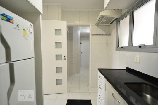 Cozinha de apartamento à venda com 3 quartos, 93m² em Vila Clementino, São Paulo