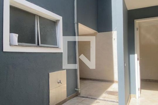 Quintal de casa à venda com 6 quartos, 300m² em Tanque, Rio de Janeiro