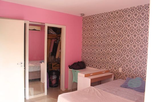 Quarto 1 de casa à venda com 6 quartos, 300m² em Tanque, Rio de Janeiro