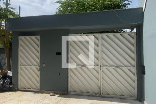 Quintal de casa à venda com 6 quartos, 300m² em Tanque, Rio de Janeiro