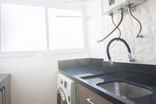 Área de Serviço de apartamento para alugar com 2 quartos, 121m² em Santo Amaro, São Paulo