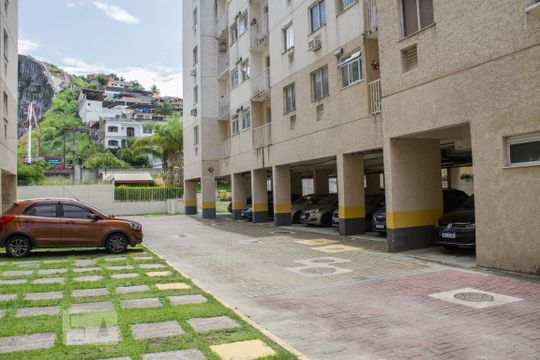 Garagem de apartamento à venda com 3 quartos, 63m² em Engenho de Dentro, Rio de Janeiro