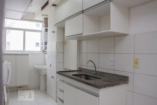 Cozinha de apartamento à venda com 3 quartos, 63m² em Engenho de Dentro, Rio de Janeiro