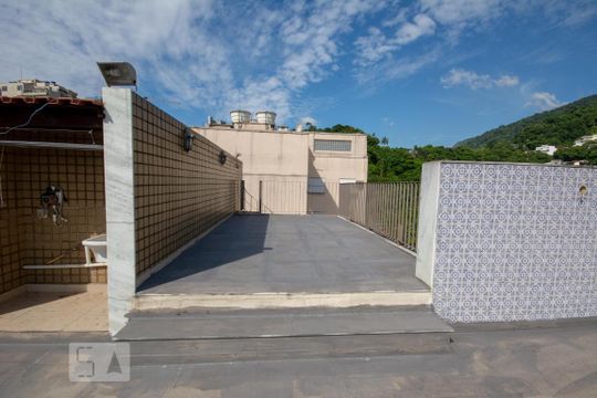 Área comum de apartamento à venda com 1 quarto, 110m² em Humaitá, Rio de Janeiro