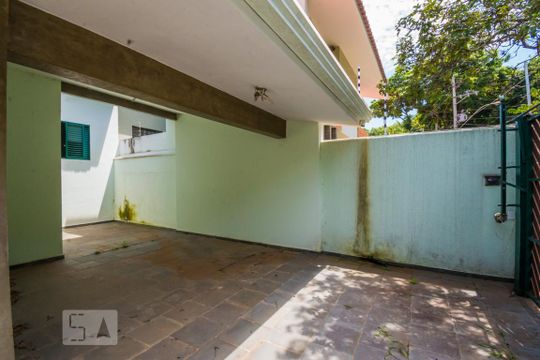 Garagem de casa à venda com 3 quartos, 350m² em Jardim das Paineiras, Campinas