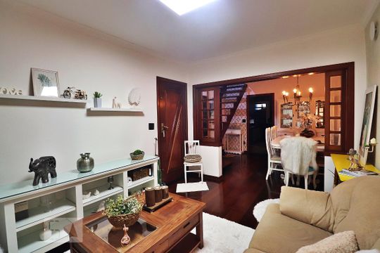 Sala de casa à venda com 3 quartos, 360m² em Vila Floresta, Santo André