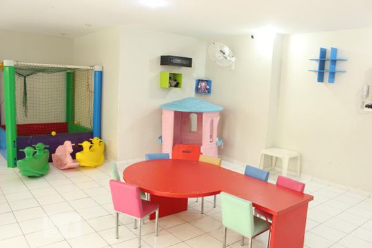 Apartamento à venda com 2 quartos, 54m² em Taquara, Rio de Janeiro