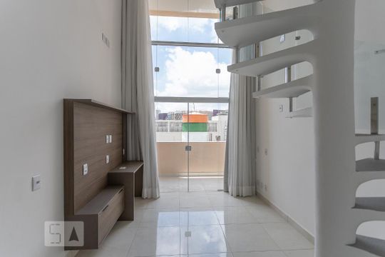 Kitnet/Studio para alugar com 1 quarto, 34m² em Barra Funda, São Paulo