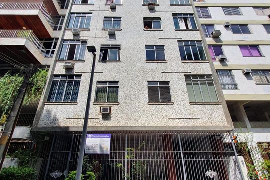 Fachada de apartamento para alugar com 1 quarto, 48m² em Tijuca, Rio de Janeiro