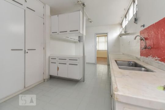 Cozinha de apartamento para alugar com 3 quartos, 177m² em Jardim Paulista, São Paulo