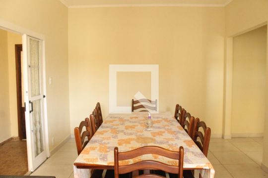 Sala de Jantar de casa para alugar com 2 quartos, 130m² em Jardim Capivari, Campinas