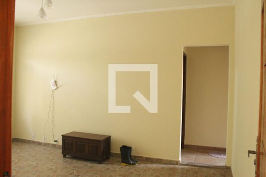 Casa para alugar com 2 quartos, 130m² em Jardim Capivari, Campinas
