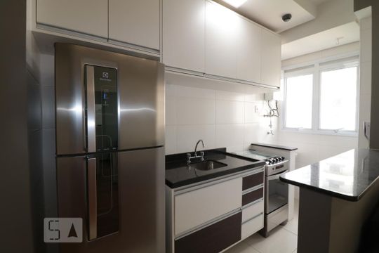 Cozinha e Área de Serviço de apartamento à venda com 1 quarto, 40m² em Vila Regente Feijó, São Paulo