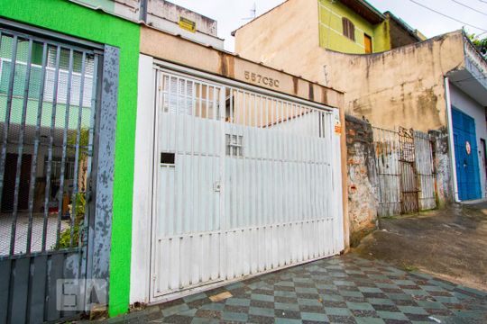 Fachada de casa para alugar com 3 quartos, 109m² em Jardim Las Vegas, Santo André