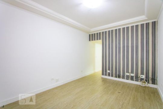 Sala de casa para alugar com 3 quartos, 109m² em Jardim Las Vegas, Santo André