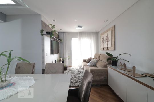 Sala  de apartamento à venda com 3 quartos, 71m² em Chácara Seis de Outubro, São Paulo